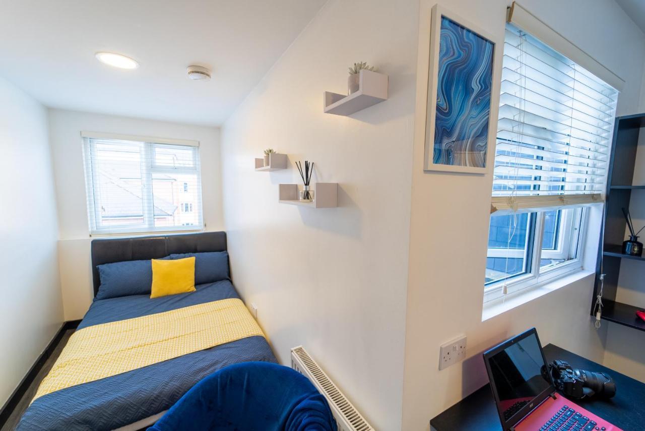 ברמינגהאם Staysa Equipped Studios Near Qe And Uob In Guesthouse Close To The City! חדר תמונה