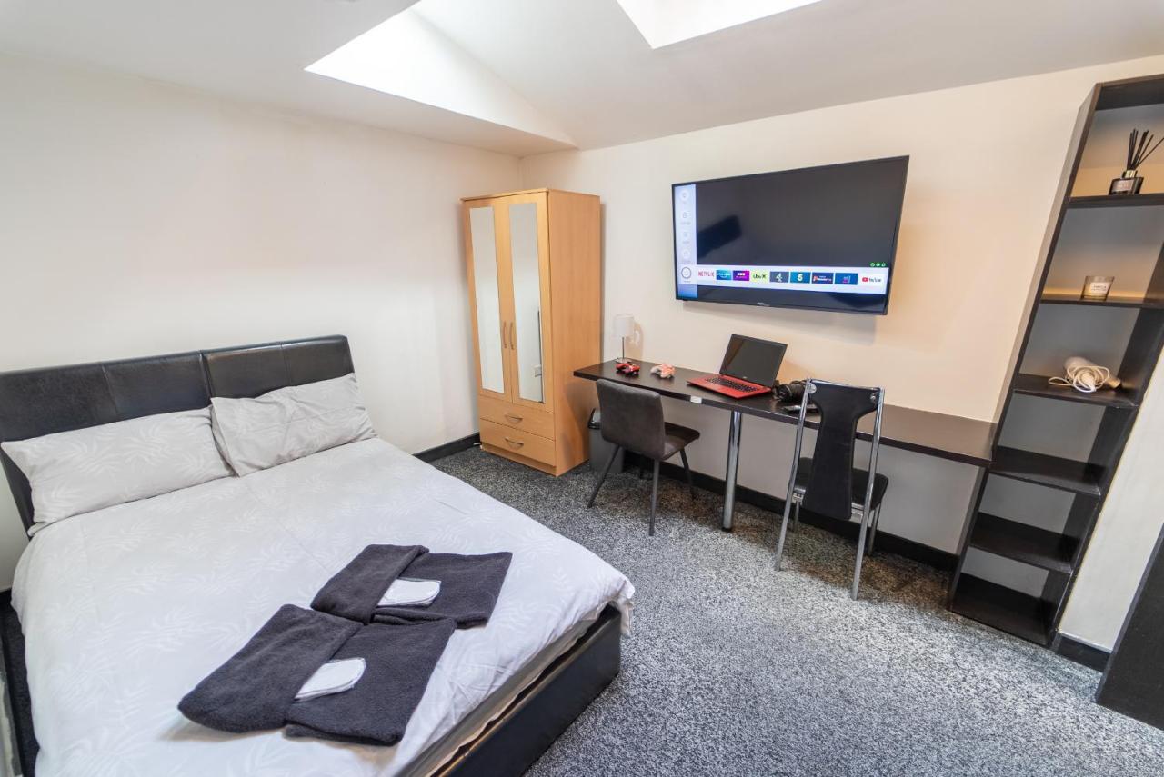 ברמינגהאם Staysa Equipped Studios Near Qe And Uob In Guesthouse Close To The City! חדר תמונה